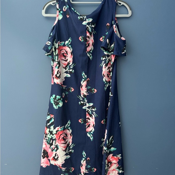 Floral Sleeveless Navy Dress - Picture 2 of 2